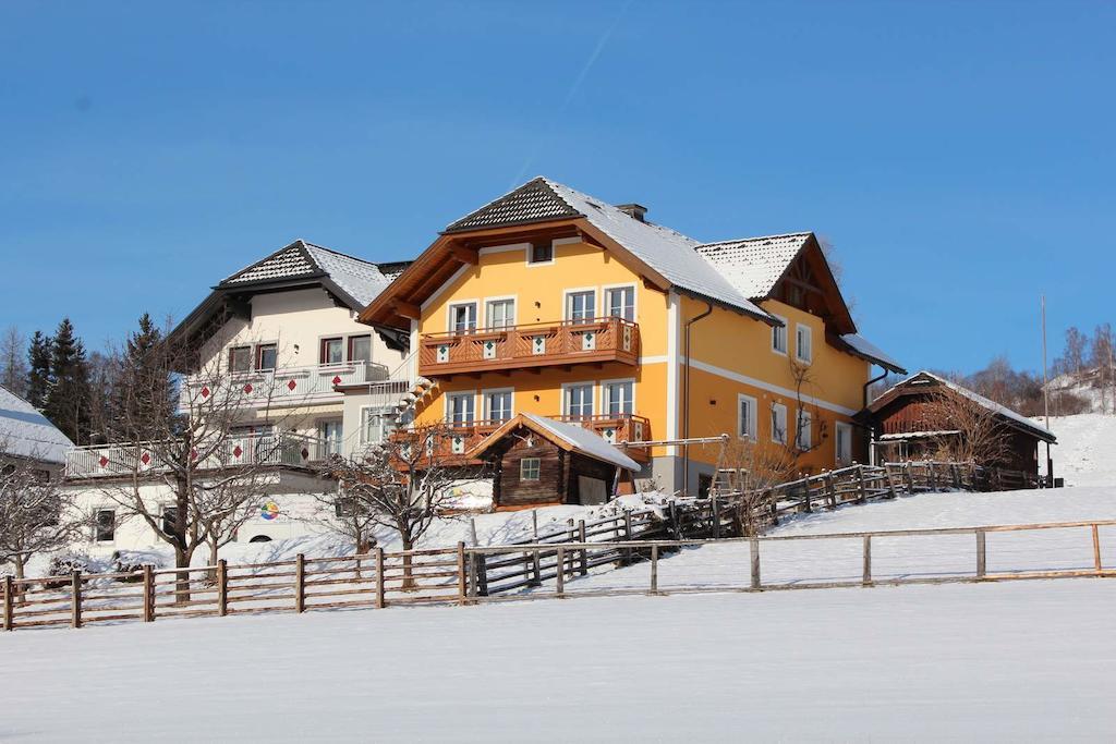 Haus Holzer Apartment Sankt Andra im Lungau ภายนอก รูปภาพ